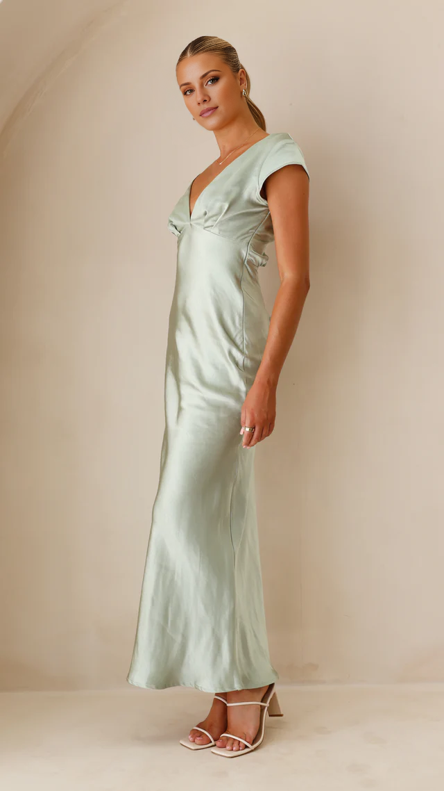 Jimiss straight V-neck short sleeved and floor length Prom dress